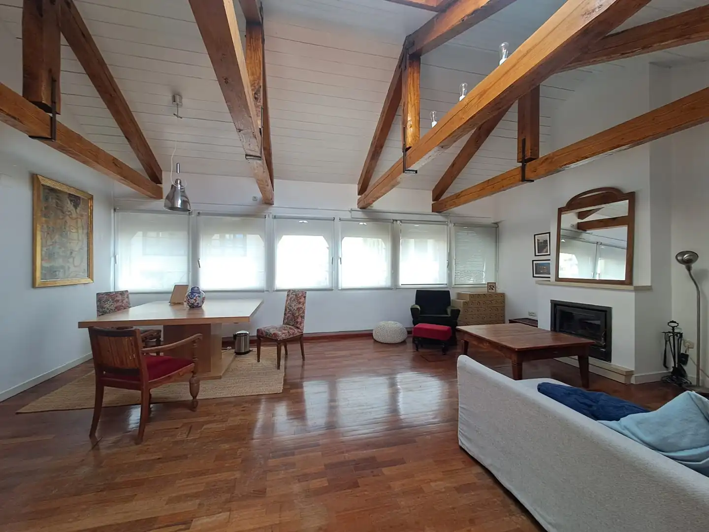 Living room of Flat for rent in Salamanca  with Air Conditioner, Heating and Parquet flooring