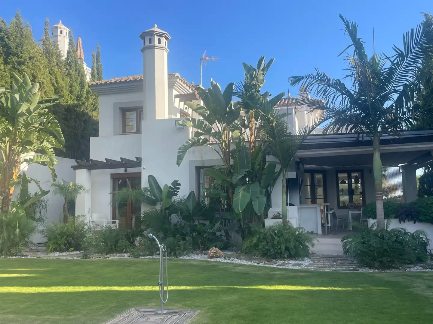 Vista exterior de Casa o xalet en venda en Estepona Pueblo