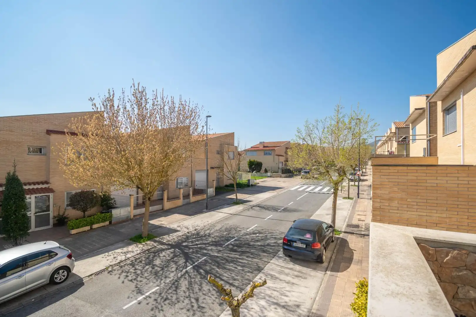 Vista exterior de Casa adosada en venda en Beriáin amb Calefacció, Jardí privat i Terrassa