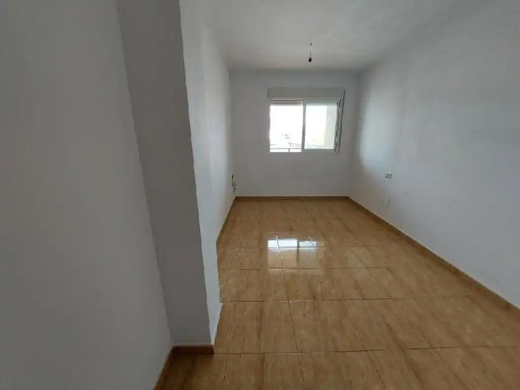 Habitación de Piso en venta en Fortuna