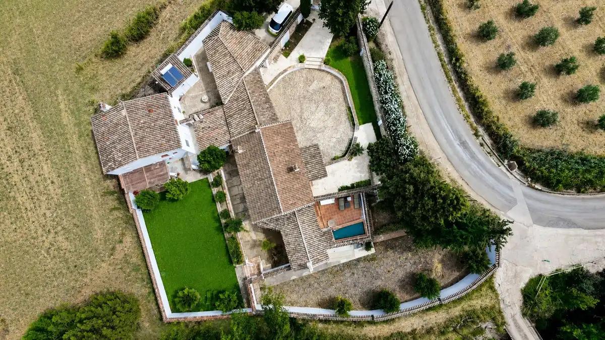 Casa rústica amb piscina en venda a Villanueva del Rosario, imagen 10