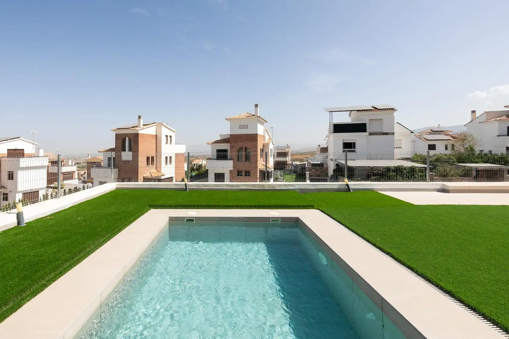 Swimming pool of Houses for sale in Dílar  with Air Conditioner, Heating and Private garden
