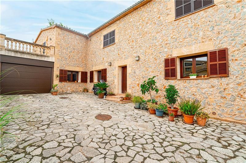 Exterior view of House or chalet for sale in  Palma de Mallorca  with Air Conditioner, Heating and Private garden