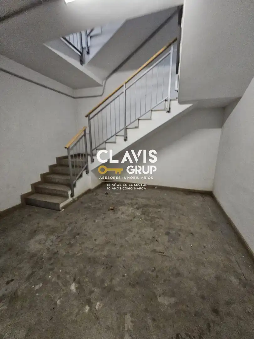 Garage for sale in Barcelona