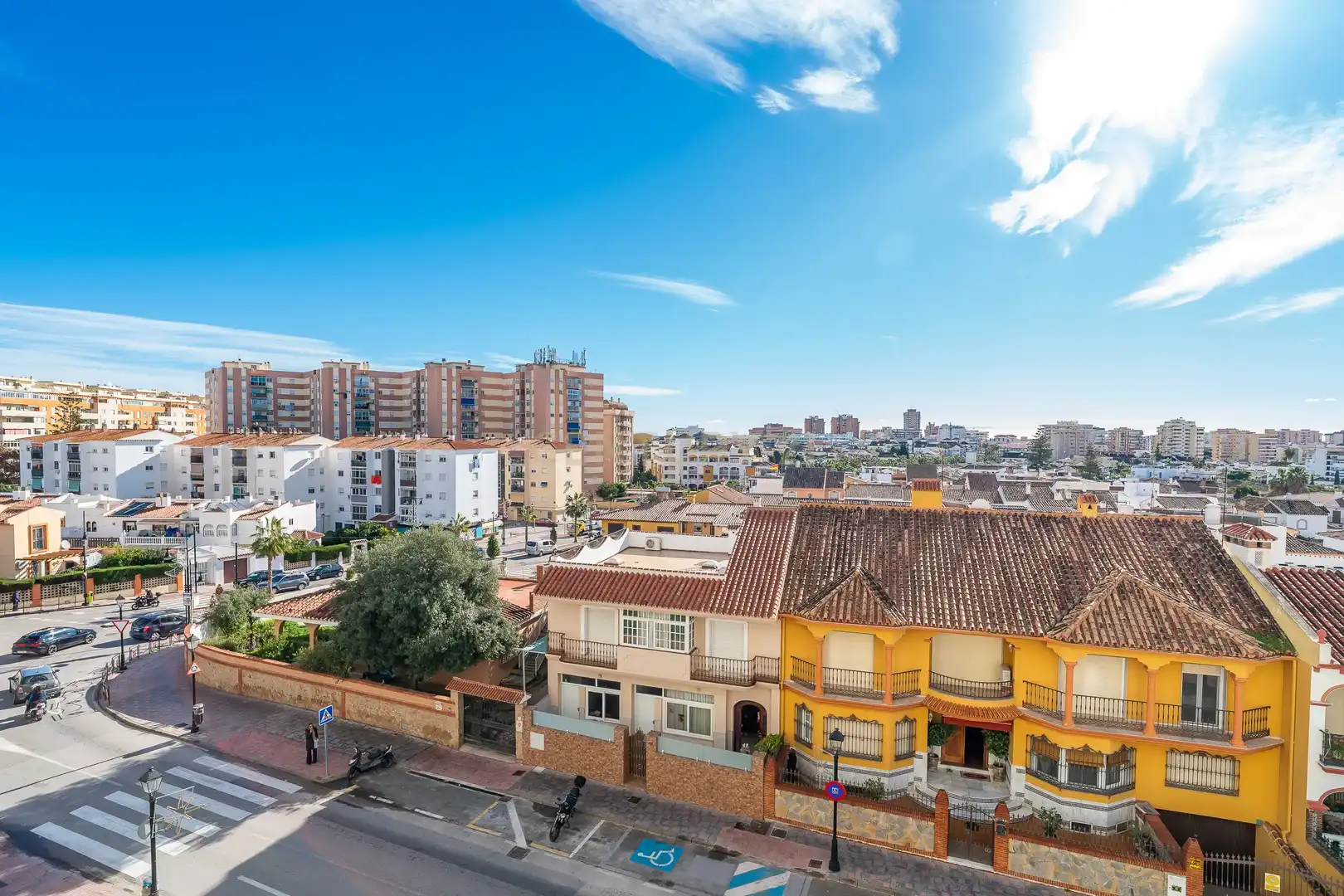 Edifici en venda a CL MALLORCA 15 ED. AJOLIN FUENGIROLA (MÁLAGA), 1, Centro ciudad