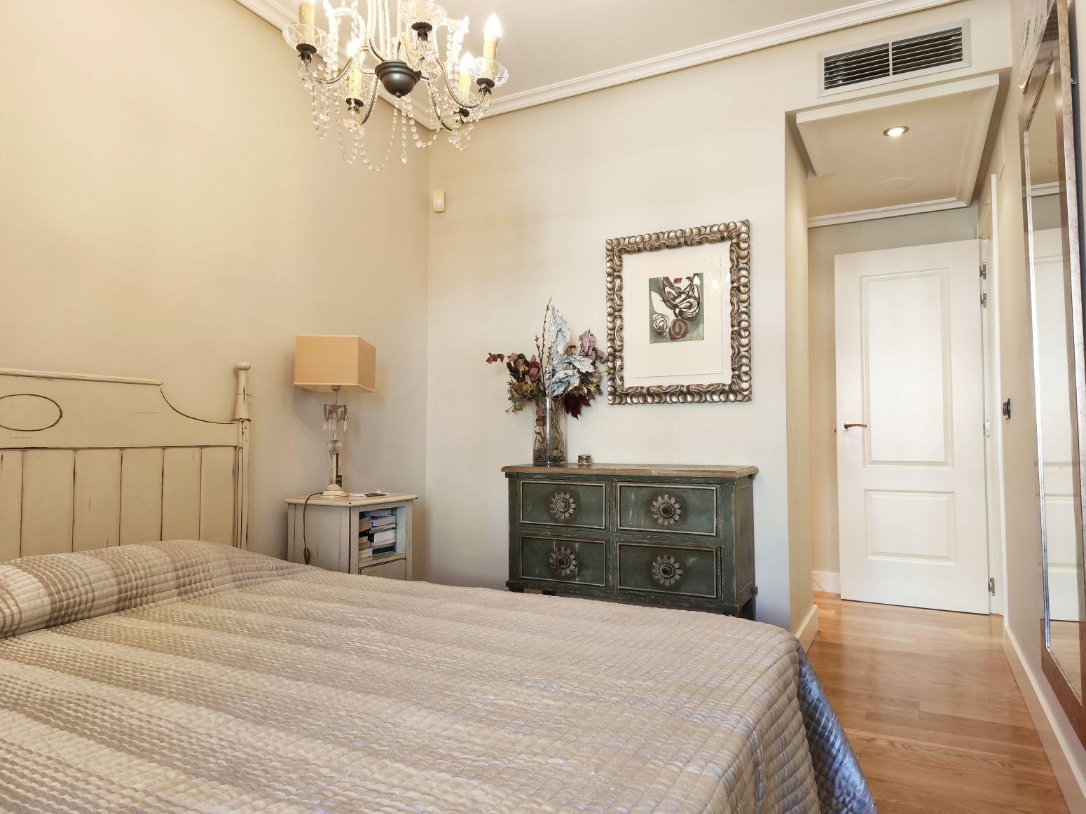 Bedroom of Flat for sale in  Logroño  with Heating, Private garden and Terrace
