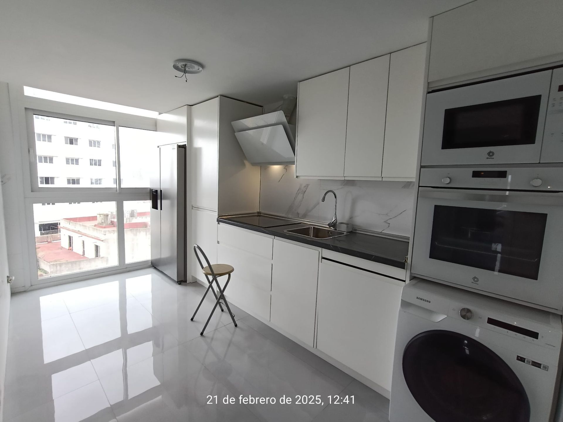 Kitchen of Flat to rent in Algeciras