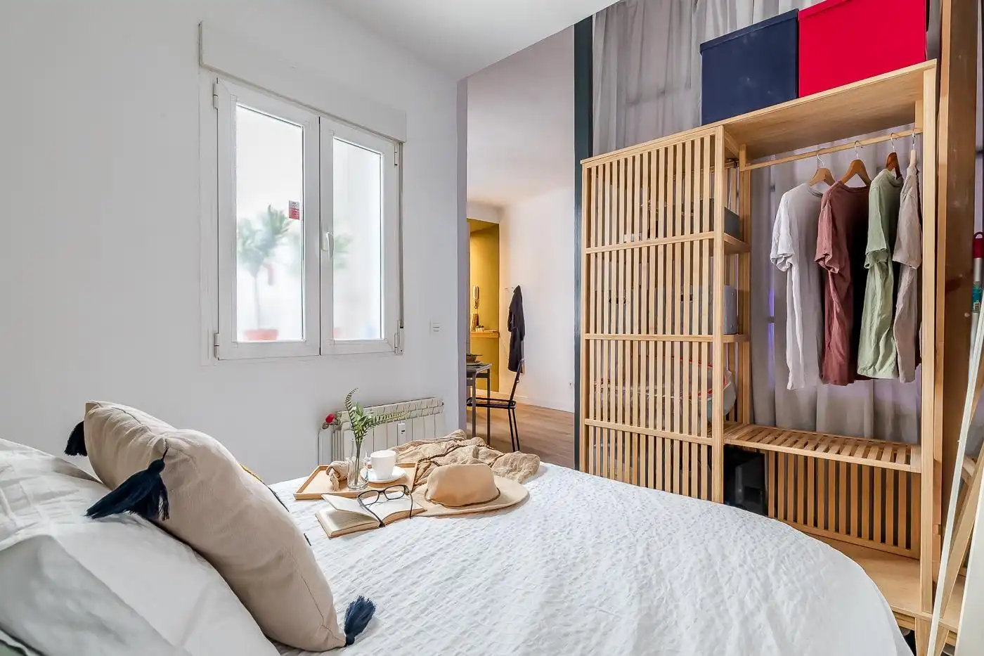 Bedroom of Apartments for sale in Madrid  with Air Conditioner and Furnished