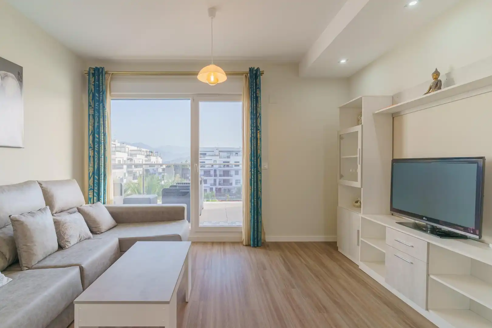 Sala de estar de Piso de alquiler en Motril con Aire acondicionado, Terraza y Trastero