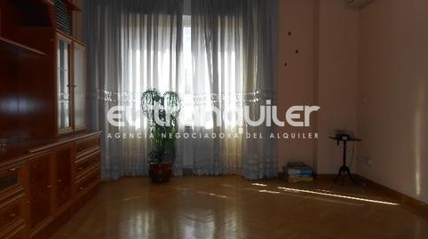 Foto 4 de Piso de alquiler en Calle Ansar, Los Cármenes, Madrid