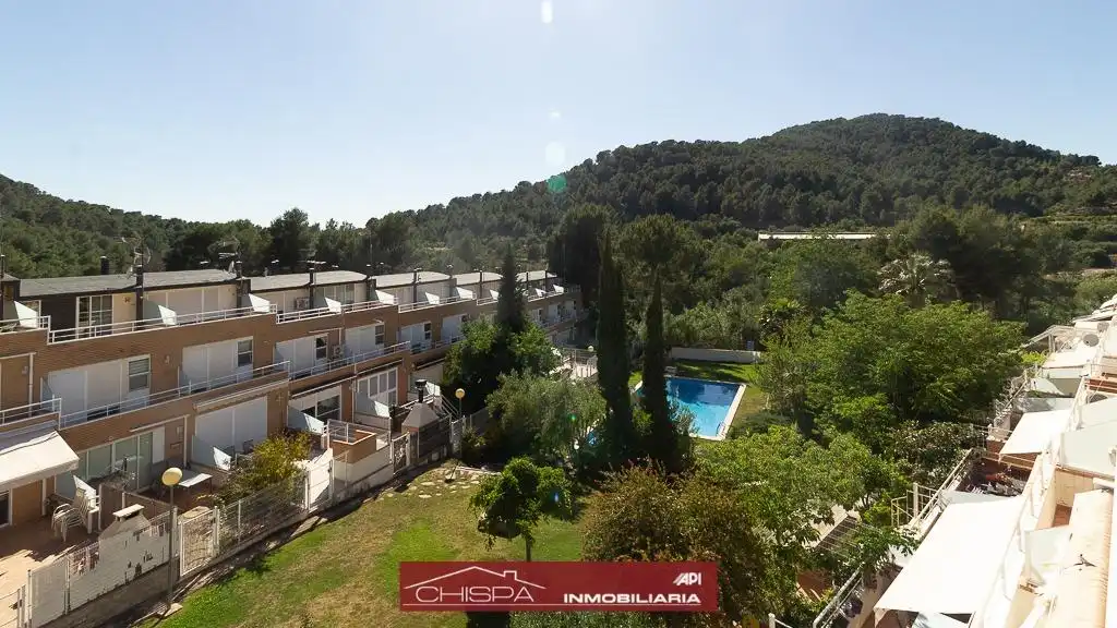 Außenansicht von Einfamilien-Reihenhaus zur Miete in Náquera mit Heizung, Privatgarten und Terrasse