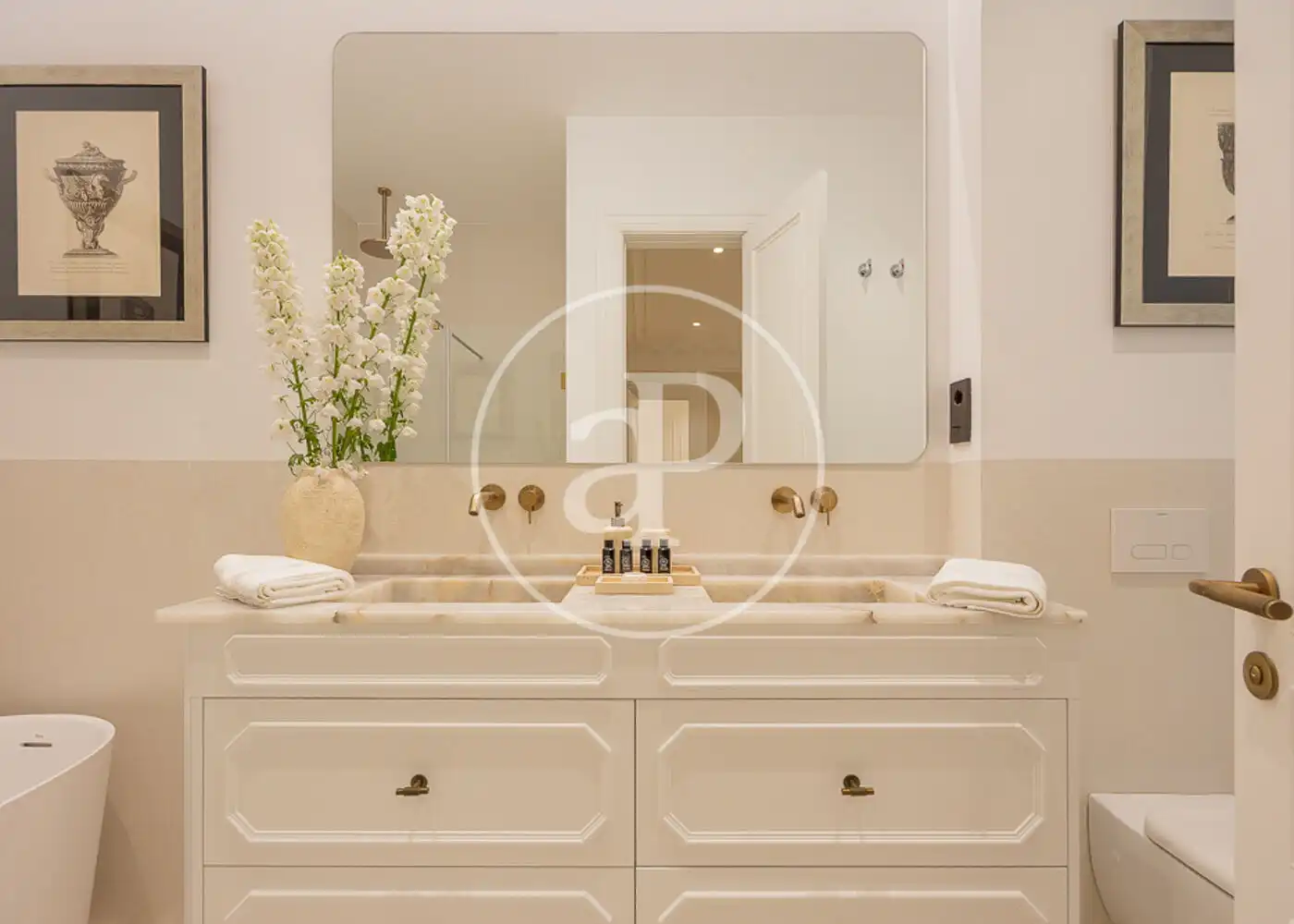 Baño de Piso en venta en Madrid con Aire acondicionado, Calefacción y Terraza