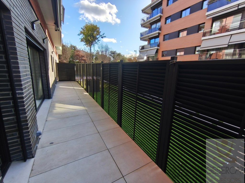 Terrassa de Planta baixa de lloguer en Sant Cugat del Vallès amb Jardí privat, Terrassa i Piscina
