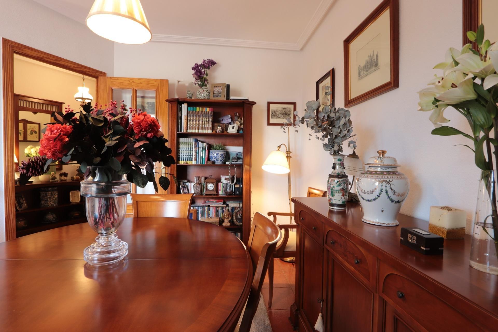 Comedor de Piso en venta en Cartagena con Aire acondicionado, Calefacción y Jardín privado