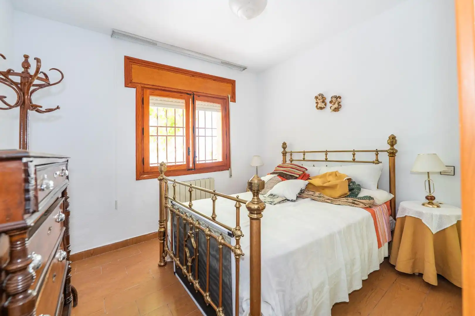 Dormitori de Casa o xalet en venda en Yuncler amb Aire condicionat, Calefacció i Jardí privat
