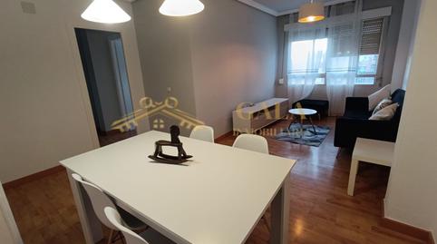 Foto 3 de Piso de alquiler en La Cañada, Cáceres Capital