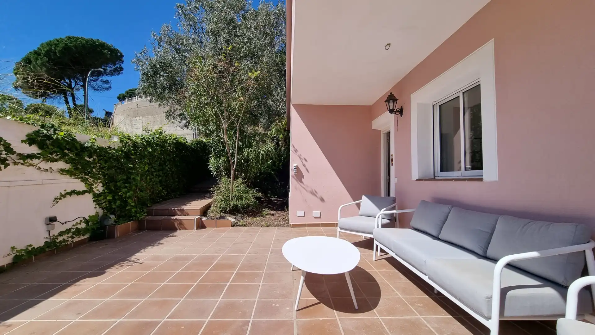 Casa con terraza en venta en Lloret Residencial - Montlloret, imagen 3