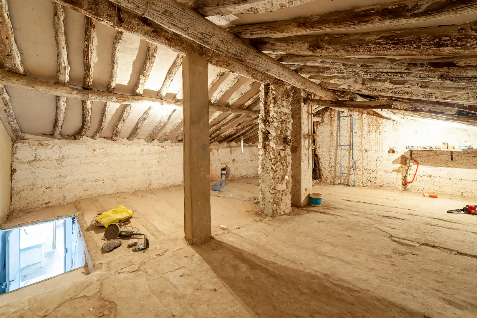 Casa o xalet en venda en Venta del Moro amb Terrassa, Moblat i Rentadora