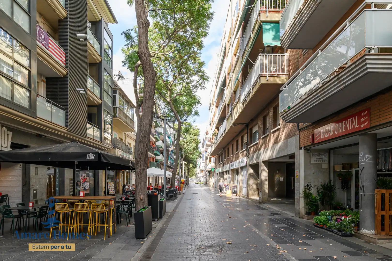 Vista exterior de Ático en venta en Castelldefels con Terraza y Horno