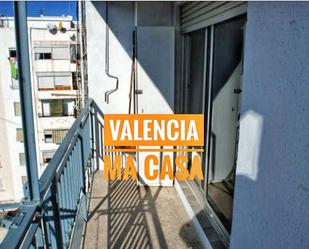 Exterior view of Flat to rent in  Valencia Capital  with Heating, Terrace and Furnished