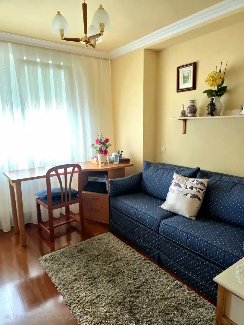 Sala de estar de Casa adosada en venta en Castro-Urdiales con Calefacción, Jardín privado y Terraza