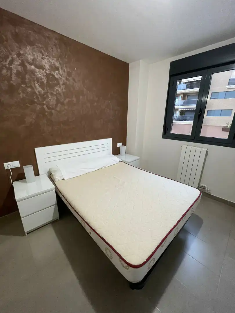 Schlafzimmer von Wohnung zum Verkauf in Reus mit Klimaanlage, Heizung und Terrasse