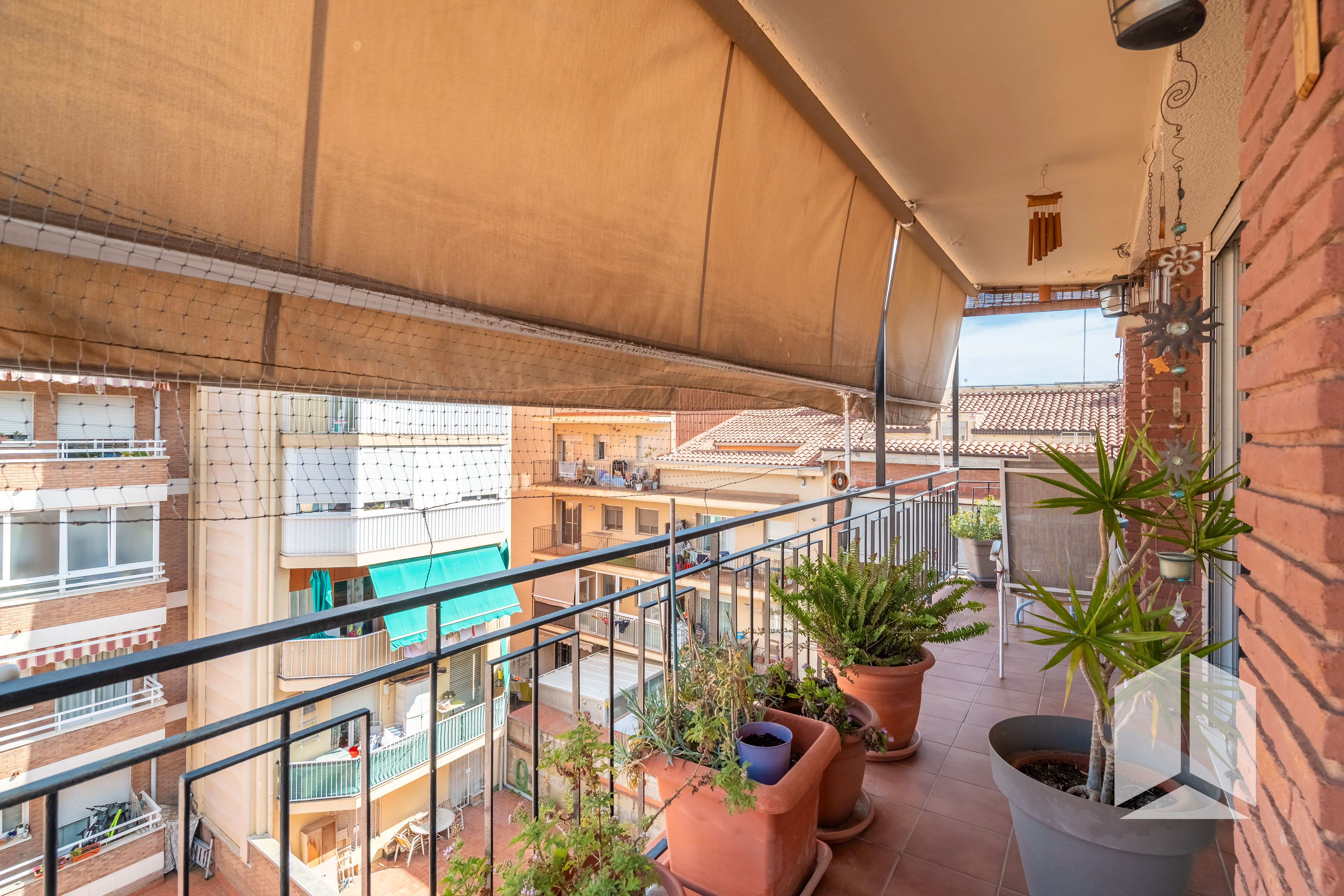 Terrassa de Àtic en venda en Castelldefels amb Balcó