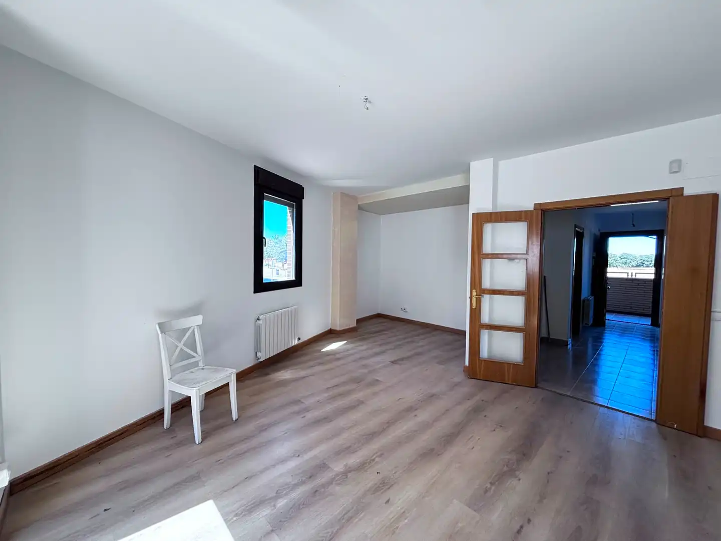 Schlafzimmer von Einfamilien-Reihenhaus zum Verkauf in Burgos mit Heizung, Terrasse und Abstellraum