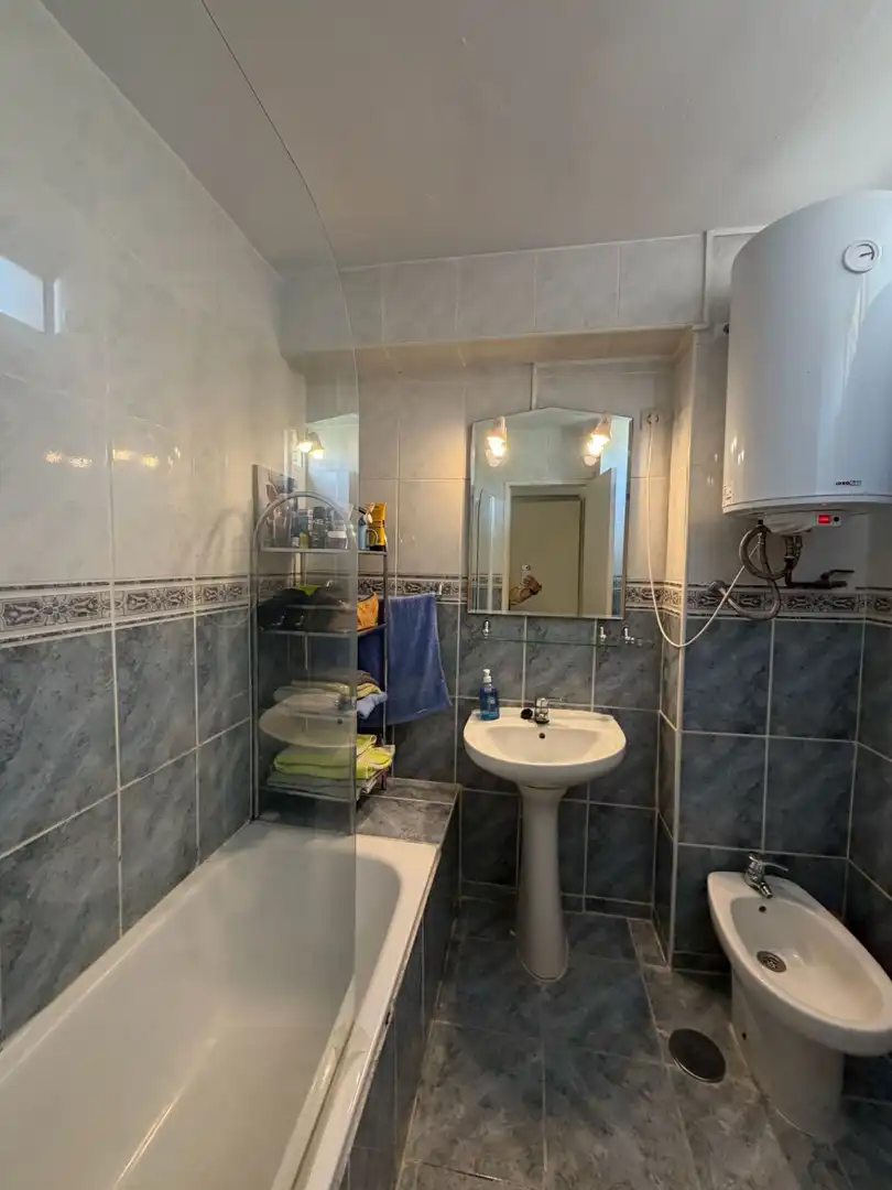 Baño de Apartamento en venta en Benalmádena con Calefacción y Terraza