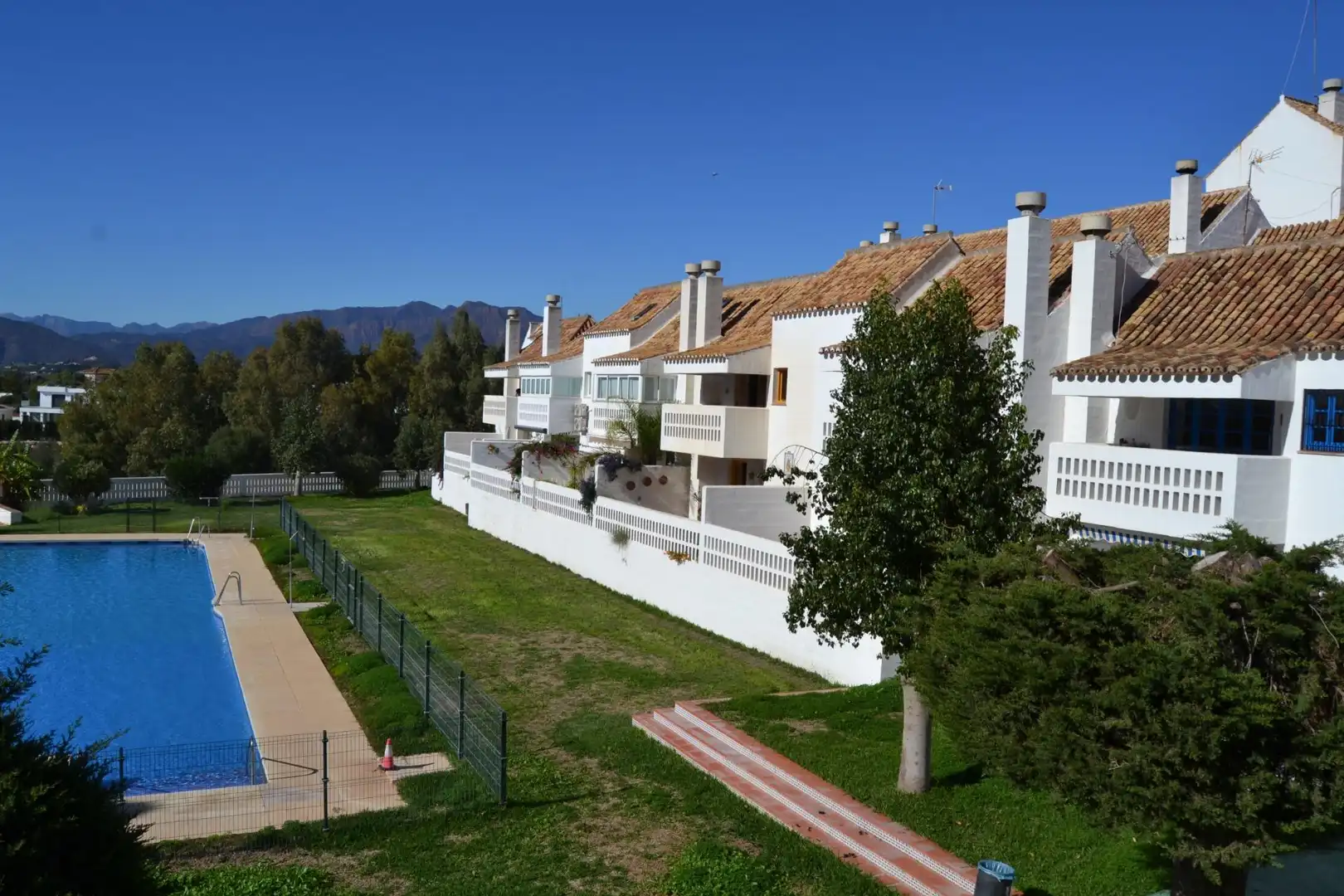 Vista exterior de Apartamento en venta en Mijas con Jardín privado, Terraza y Piscina comunitaria