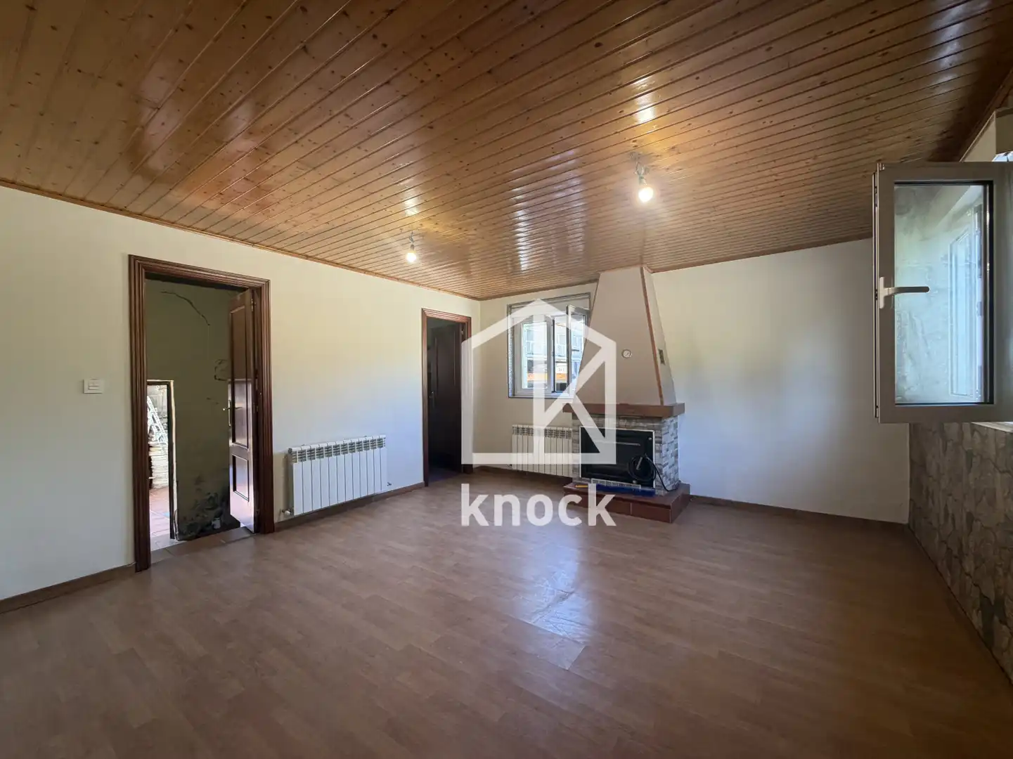 Sala de estar de Casa adosada en venta en Langreo con Calefacción y Terraza