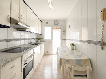 Appartement avec balcon à vendre à Via Europa - Parc Central