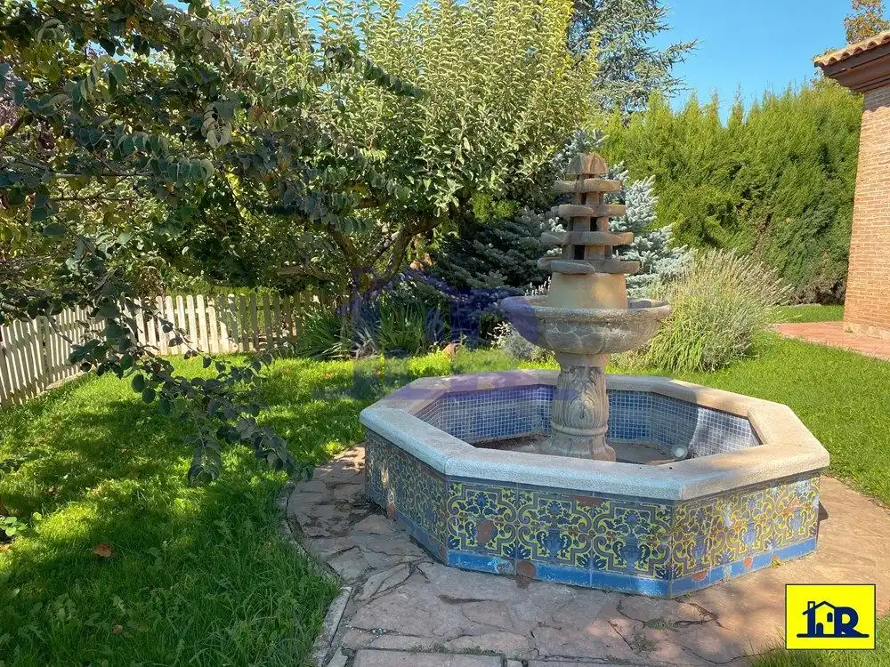 Garden of Houses for sale in Arcas del Villar  with Terrace, Storage room and Swimming Pool