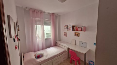 Foto 2 de Piso de alquiler en Calle Juan de la Cosa, La Casería - San Carlos, San Fernando