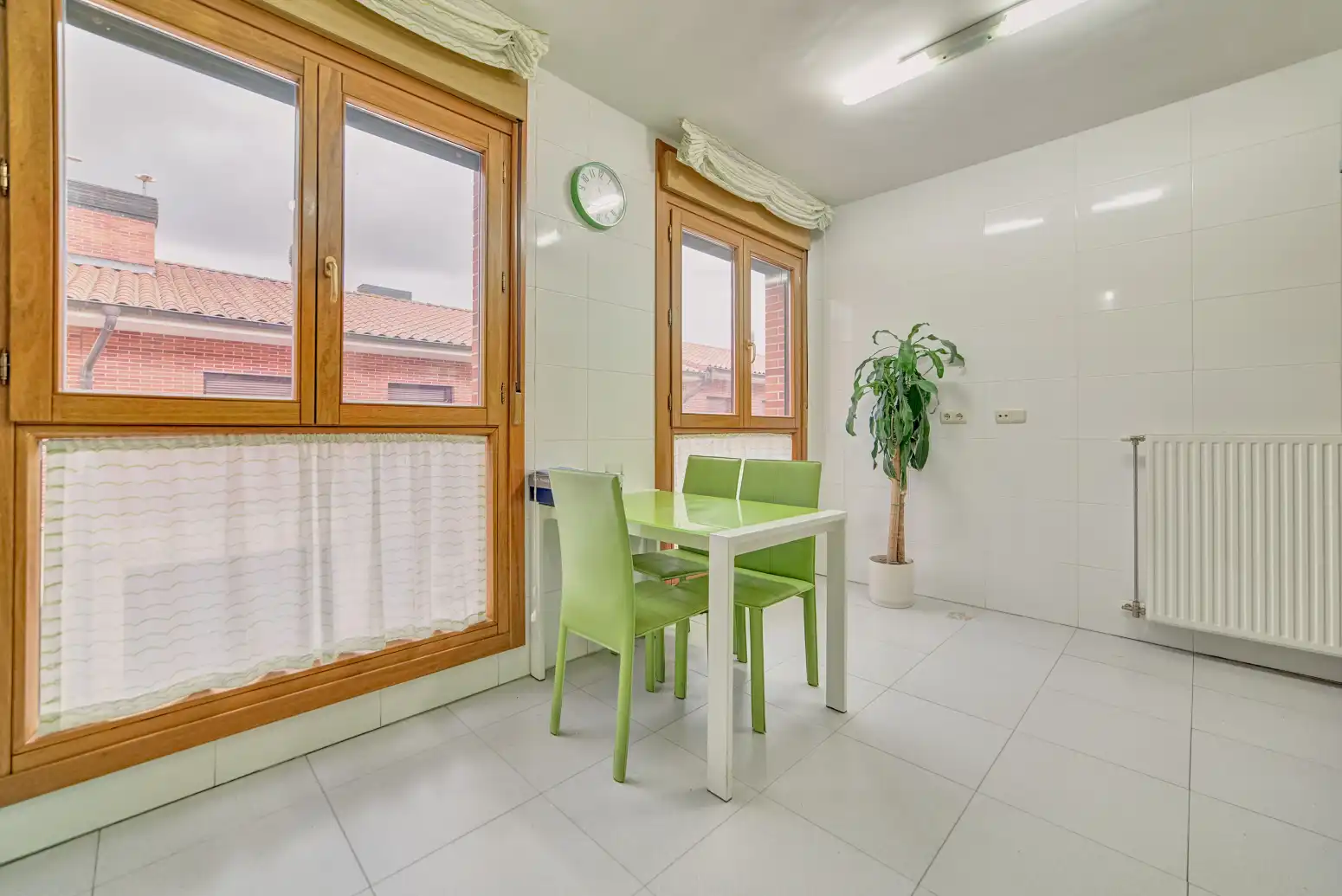 Comedor de Casa adosada en venta en Olite / Erriberri con Calefacción, Jardín privado y Parquet