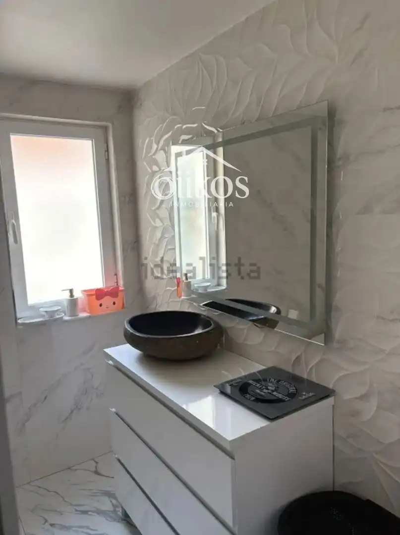 Badezimmer von Wohnung zum Verkauf in Terradillos mit Heizung und Abstellraum