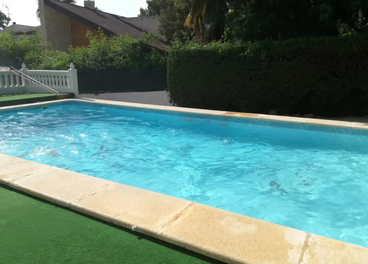 Piscina de Casa o chalet en venta en Chiva con Aire acondicionado, Jardín privado y Terraza