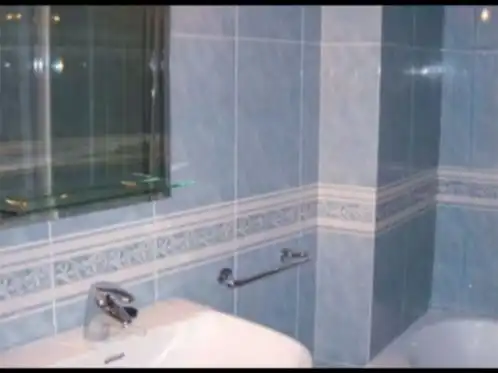 Badezimmer von Wohnung zur Miete in Baeza, Jaén