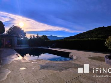 House with pool for sale in Poble