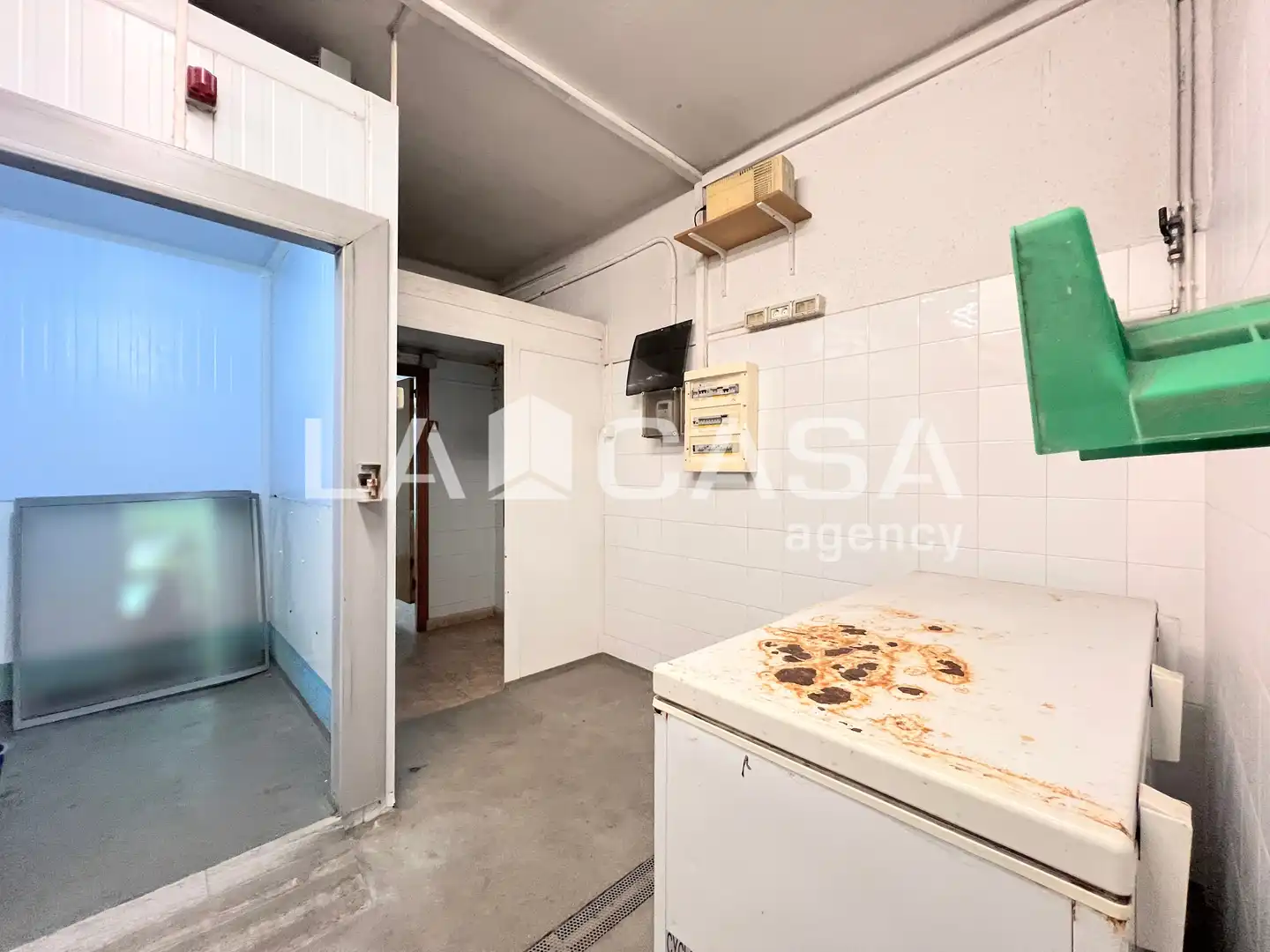 Business premises for sale in Rambla de Prim, imagen 15