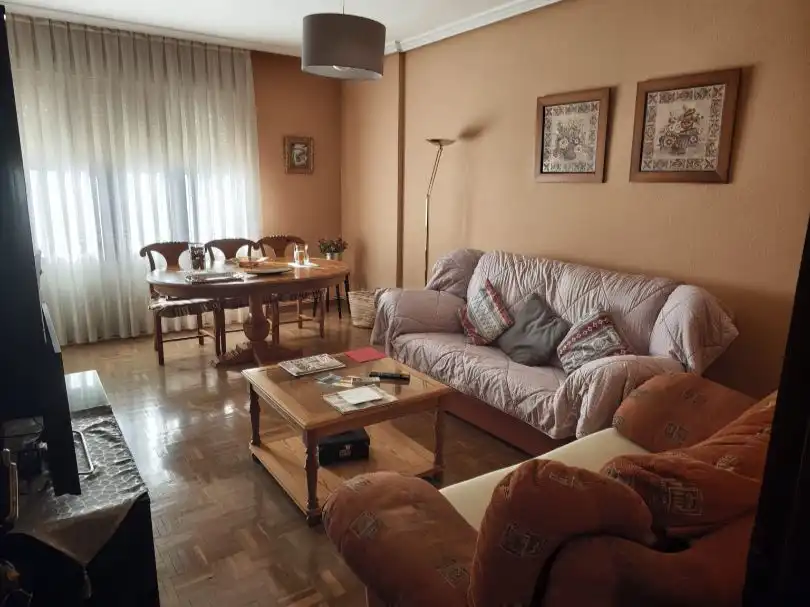 Sala d'estar de Pis en venda en Calahorra amb Balcó