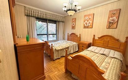 Bedroom of Flat for sale in Burgos Capital  with Heating, Terrace and Furnished