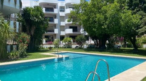 Foto 3 de Pis de lloguer a Nueva Andalucía centro, Málaga