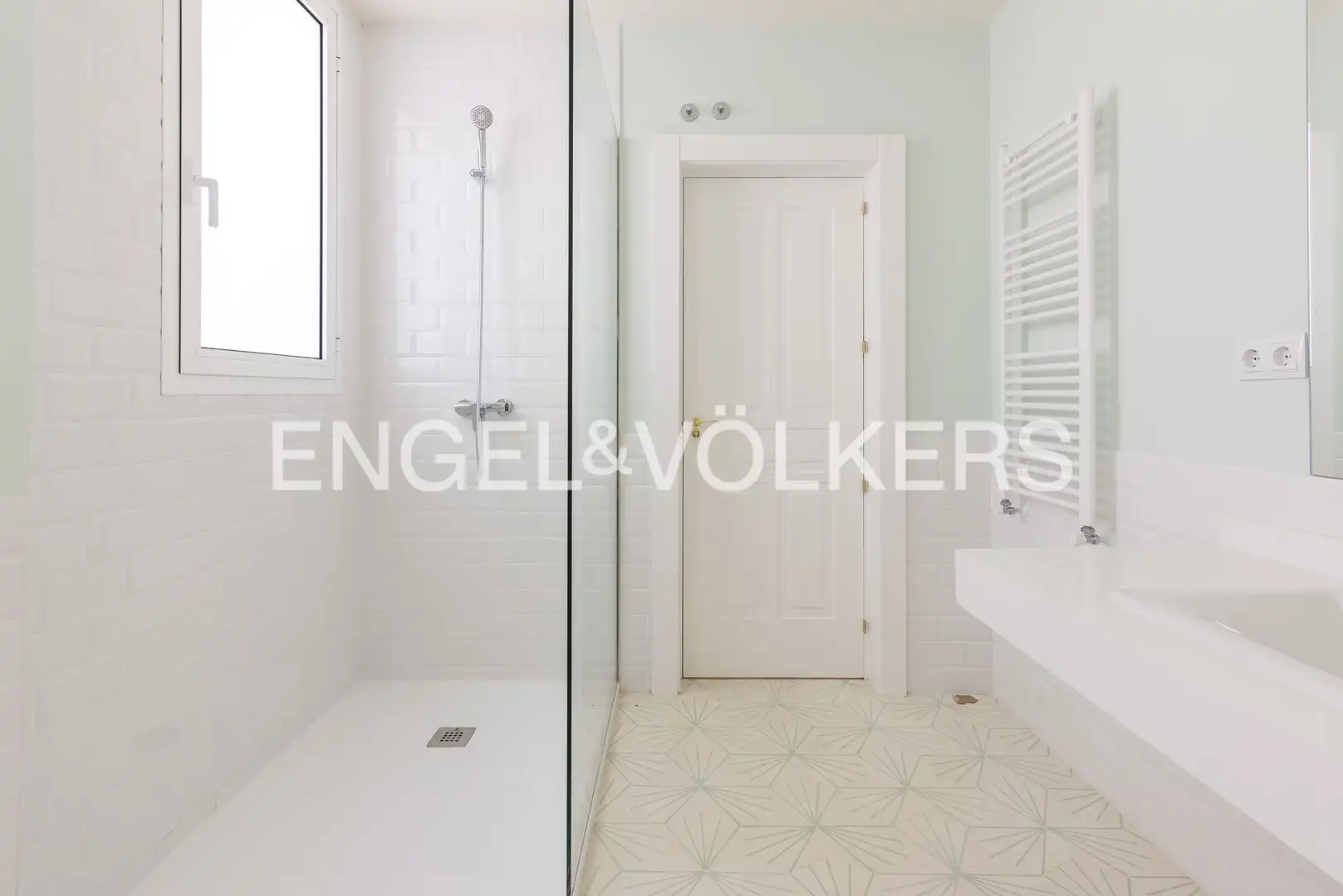 Flat with terrace to rent in Paseo del Prado, imagen 44
