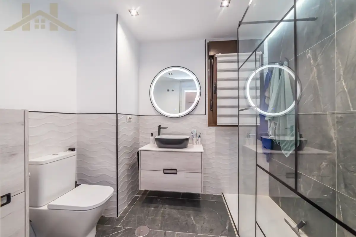 Bathroom of Flat for sale in Seseña  with Air Conditioner, Heating and Terrace