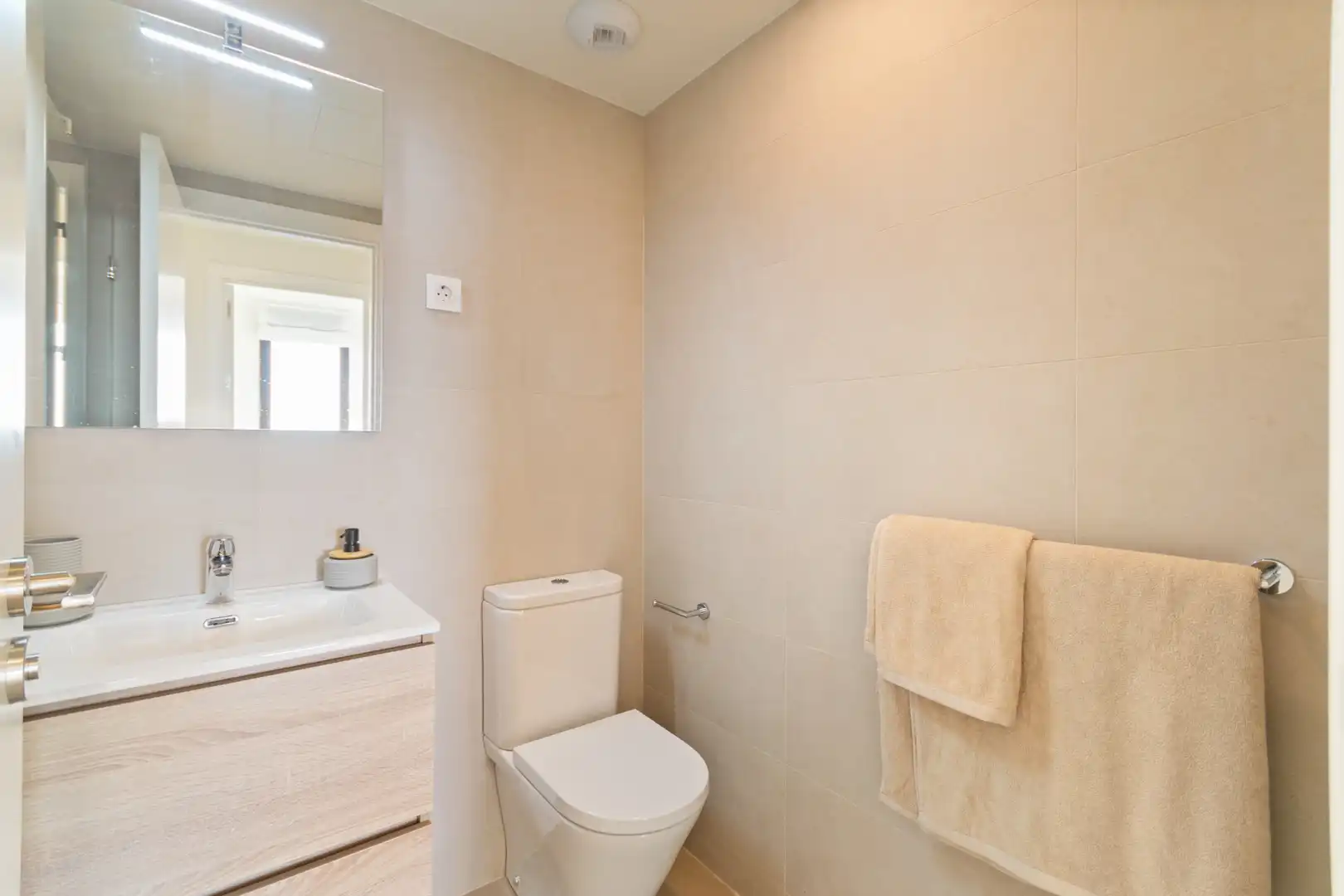 Flat with pool to rent in Carrer de Sant Mateu 10, imagen 23