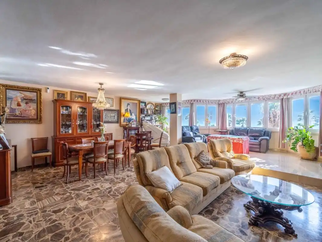 Sala de estar de Piso en venta en Málaga con Aire acondicionado, Calefacción y Amueblado
