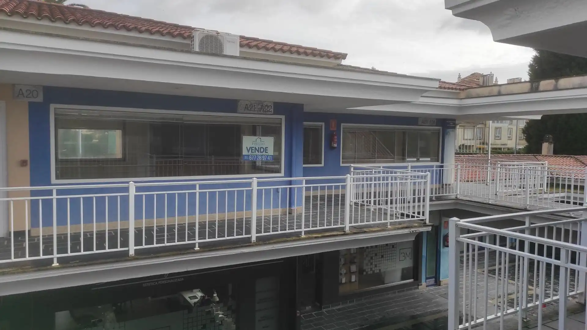 Vista exterior de Local en venta en O Grove  