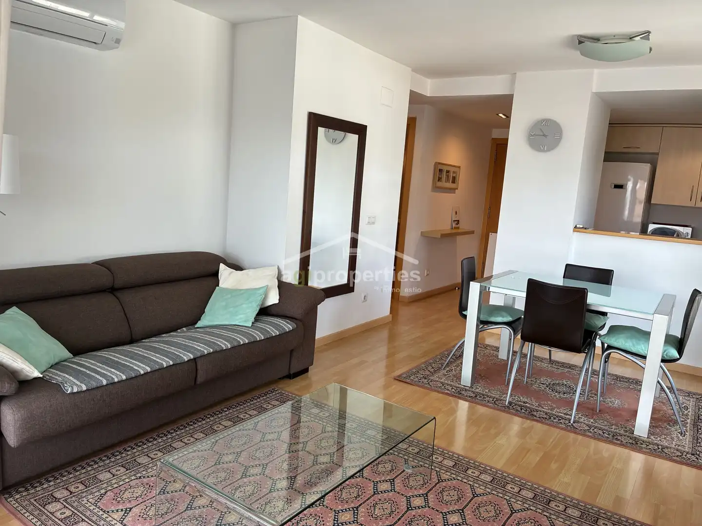 Living room of Apartments for sale in Roses  with Parquet flooring, Terrace and Furnished