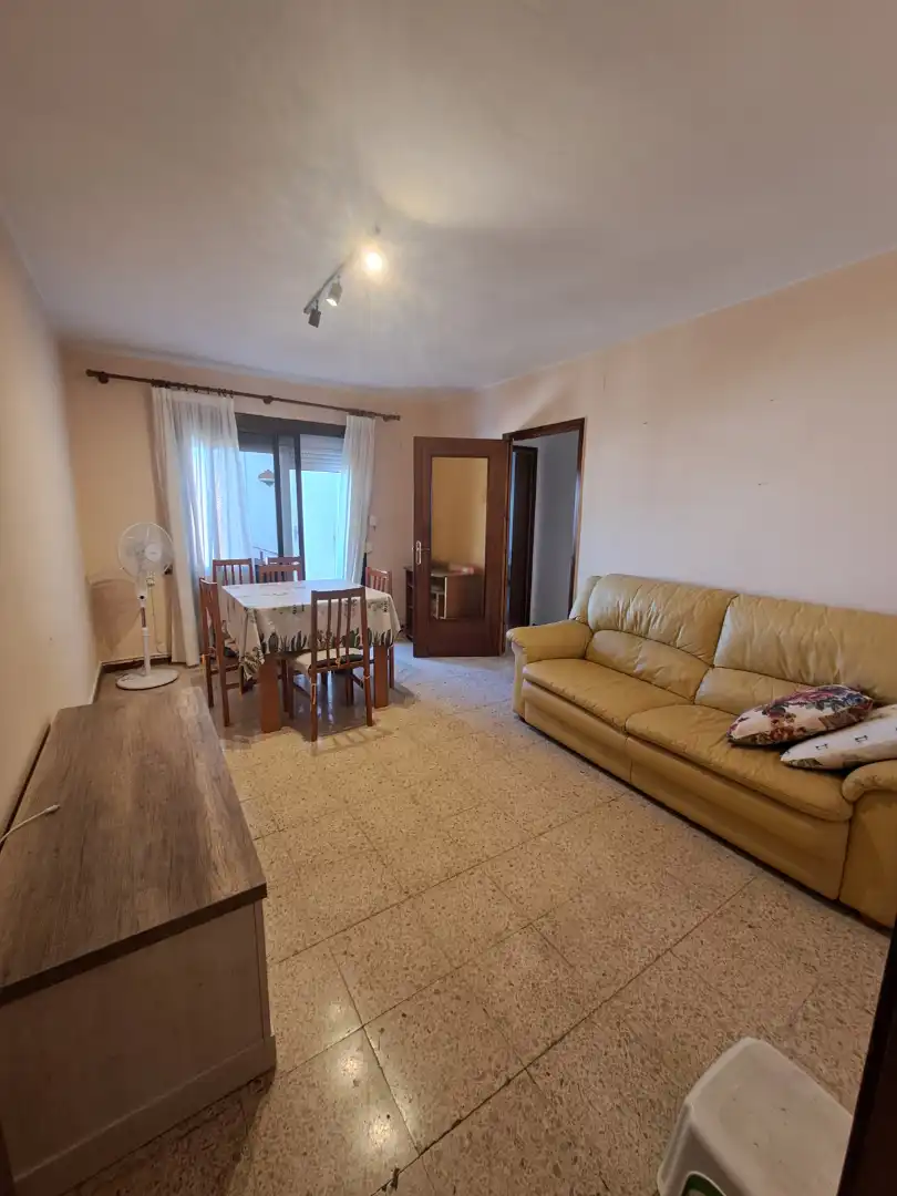Wohnzimmer von Wohnung zur Miete in Vilanova i la Geltrú mit Möbliert, Ofen und Waschmaschine